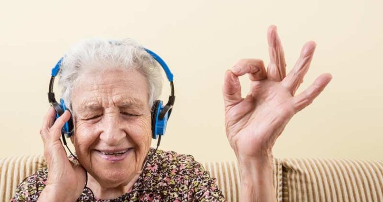 Bermain Musik Menurunkan Risiko Demensia: Mitos atau Fakta?