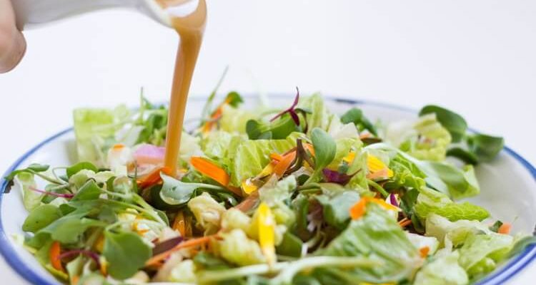 5 Macam Salad Dressing Homemade untuk Diet